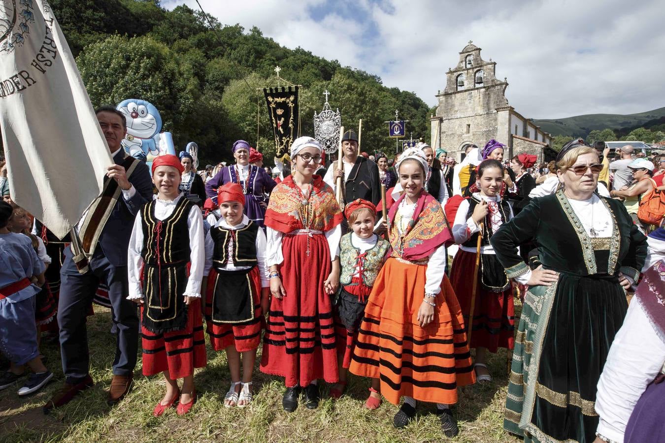 Fotos: Los pasiegos veneran a su Virgen de Valvanuz