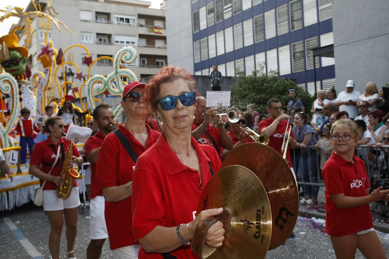 'El hombre de la Mancha' y 'Esculturas Móviles', ganadores en la Gala Foral de Torrelavega