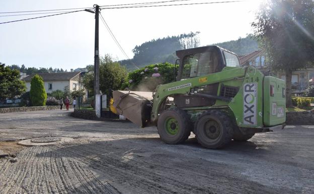 Imagen principal - Finaliza la reparación y pavimentación de viales en Vioño y Quijano