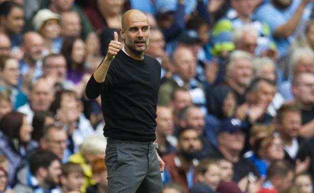 Pep Guardiola, técnico del Manchester City. 