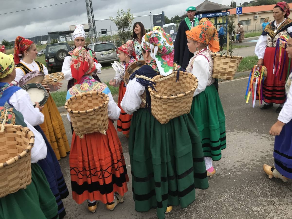 Fotos: Imágenes de los Encuentros Astur-Cántabros en Orejo