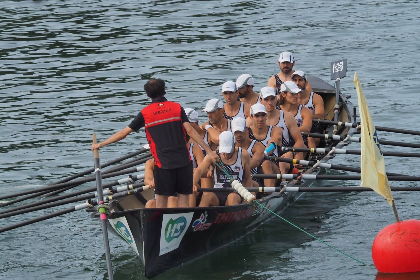 Fotos: Imágenes de la Bandera del Asón de traineras