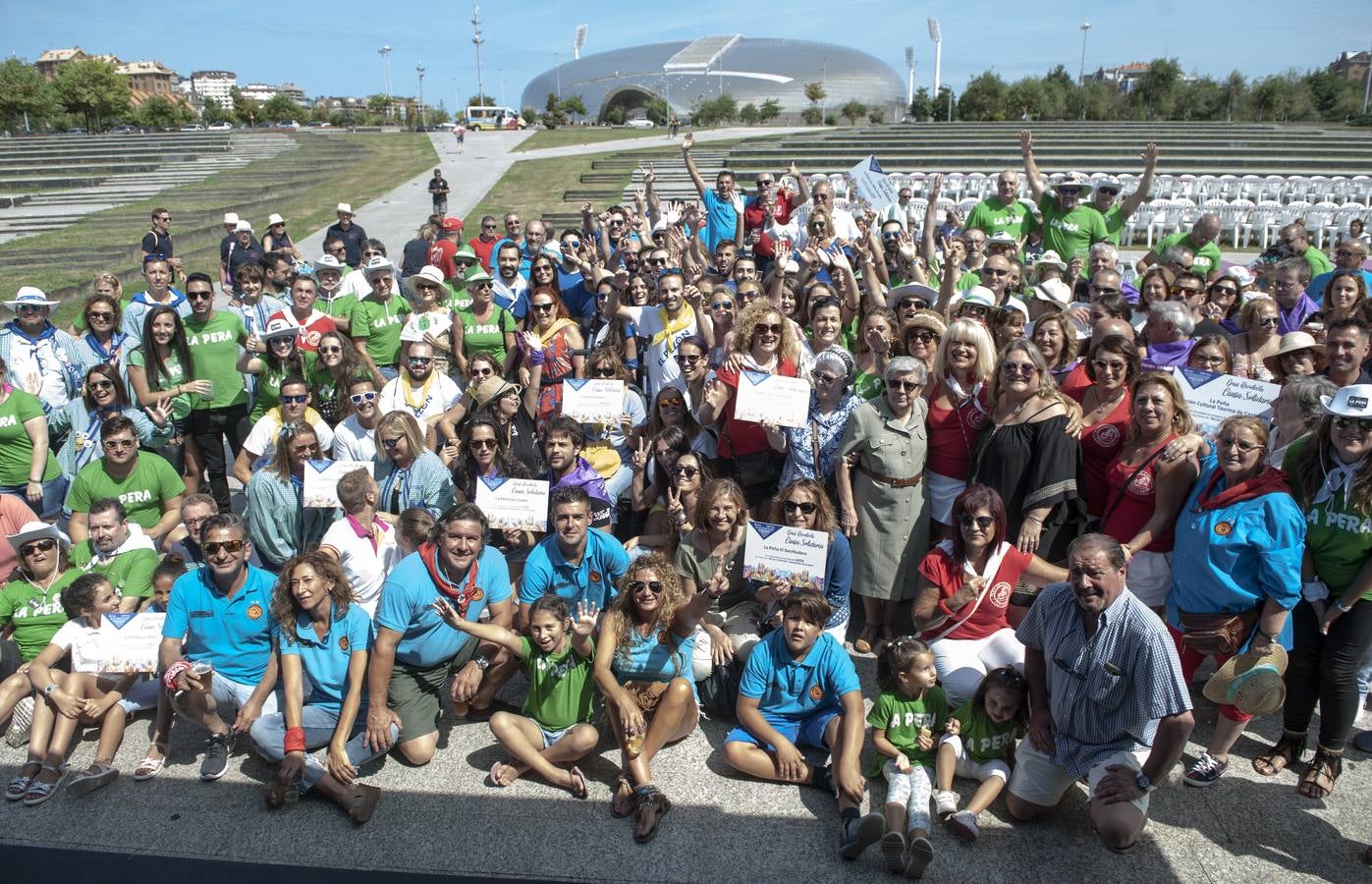 Fotos: Las peñas de las fiestas de Santander celebran su día