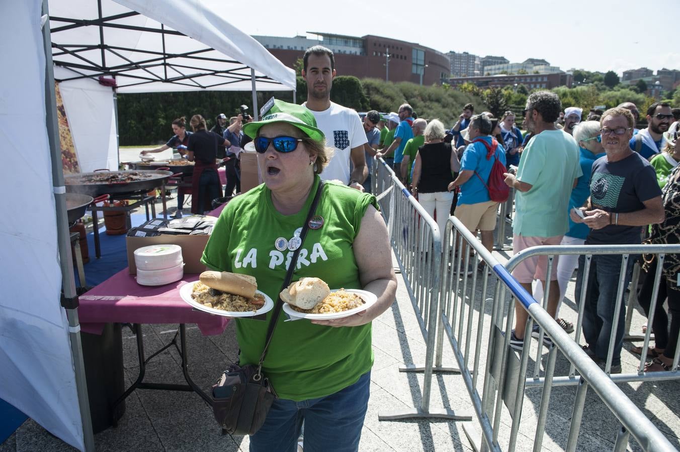 Fotos: Las peñas de las fiestas de Santander celebran su día