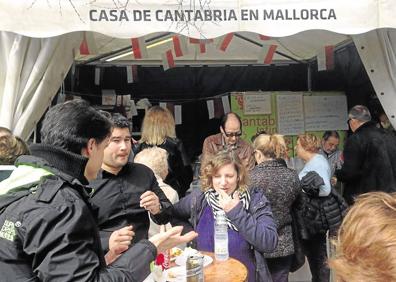 Imagen secundaria 1 - El Gobierno garantiza el apoyo presupuestario a las Casas de Cantabria