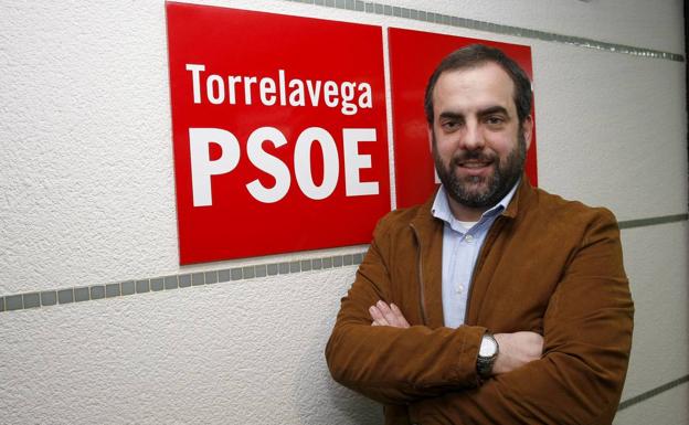 Oyarbide no optará a ser candidato del PSOE a la Alcaldía de Torrelavega 