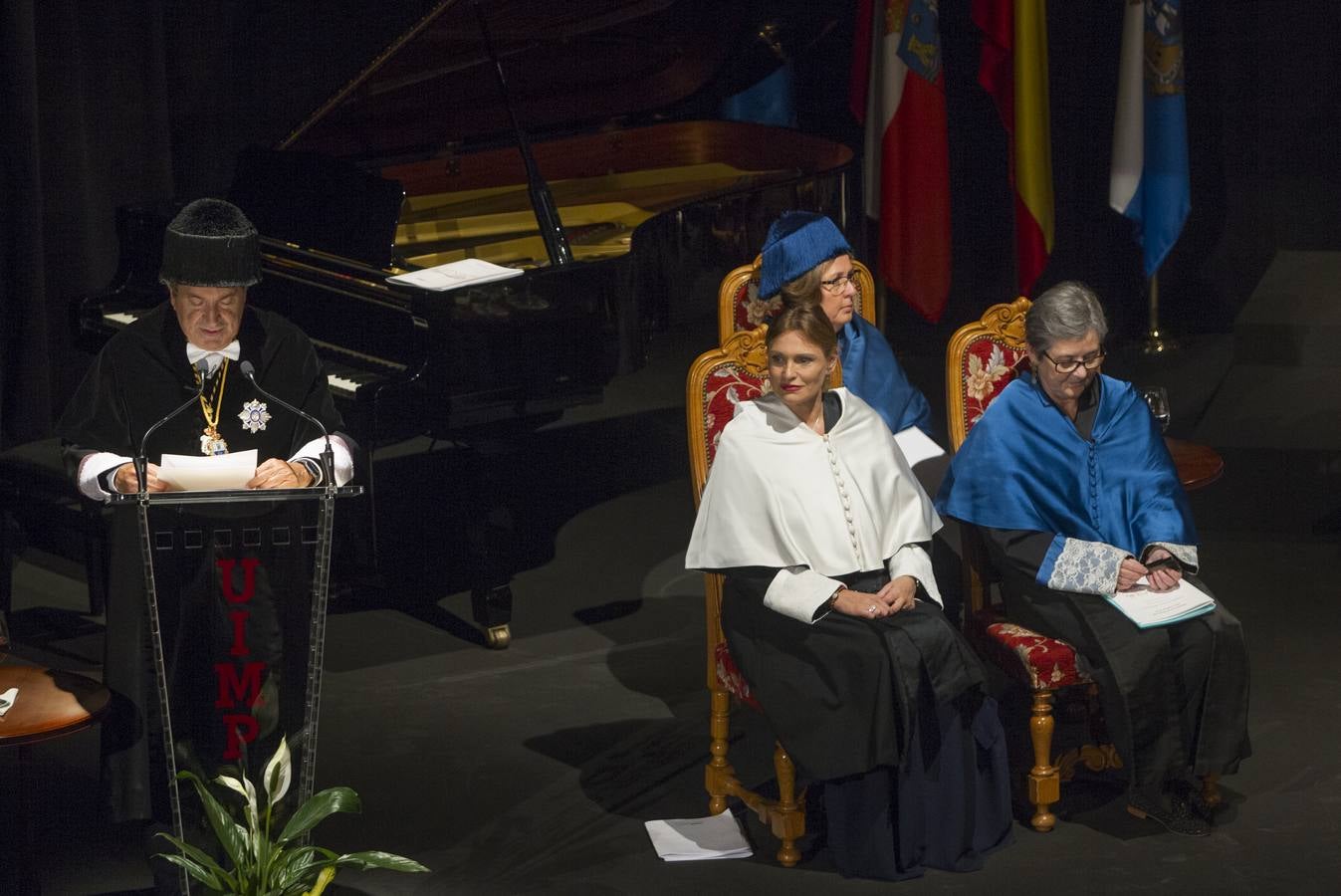 Fotos: La UIMP clausura sus cursos con el Honoris Causa a Arteta y Teresa Rodrigo