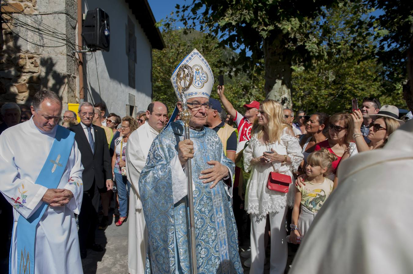 Fotos: Cantabria rinde honores a su patrona