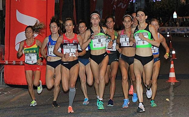 El grupo de participantes en la prueba absoluta femenina