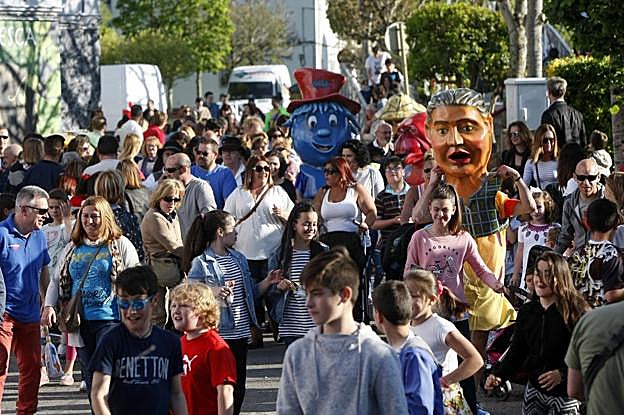 Fiestas del Barrio Covadonga, organizadas por la Asociación Cultural y Deportiva San Amancio. 