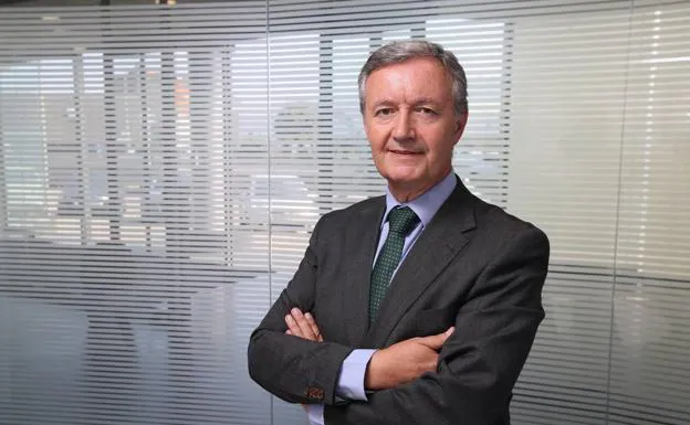 «El pequeño tamaño de sus empresas es un lastre para Cantabria»