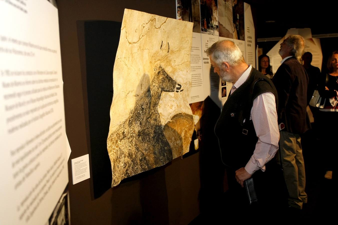 Fotos: Una exposición en el Museo de Altamira descubre las técnicas utilizadas en la reproducción de las cuevas con arte rupestre