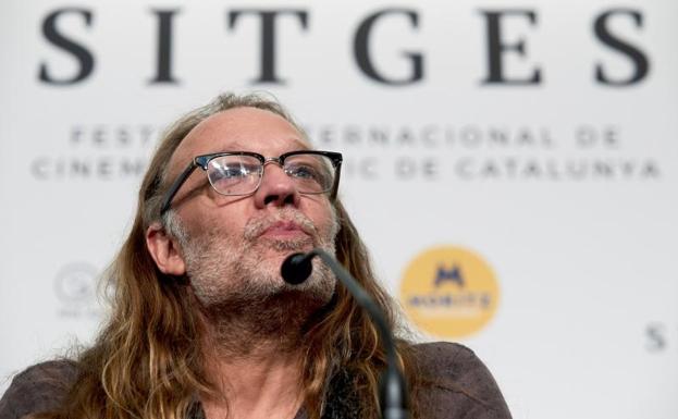 Greg Nicotero.