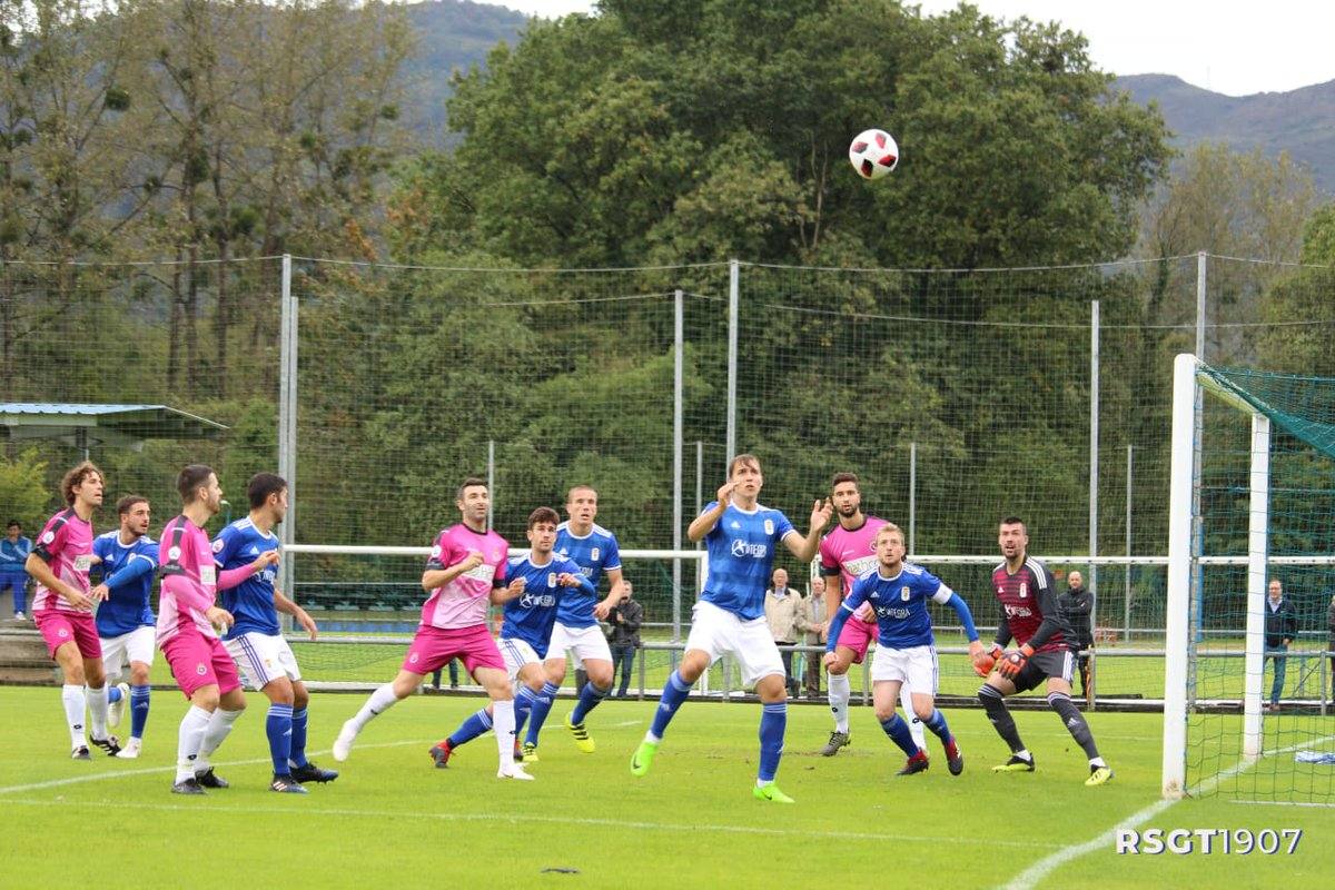 Fotos: Imágenes del partido Oviedo B-Gimnástica