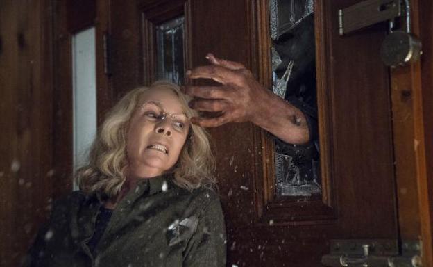 Jamie Lee Curtis, enfrentada de nuevo a Michael Myers en 'La noche de Halloween'