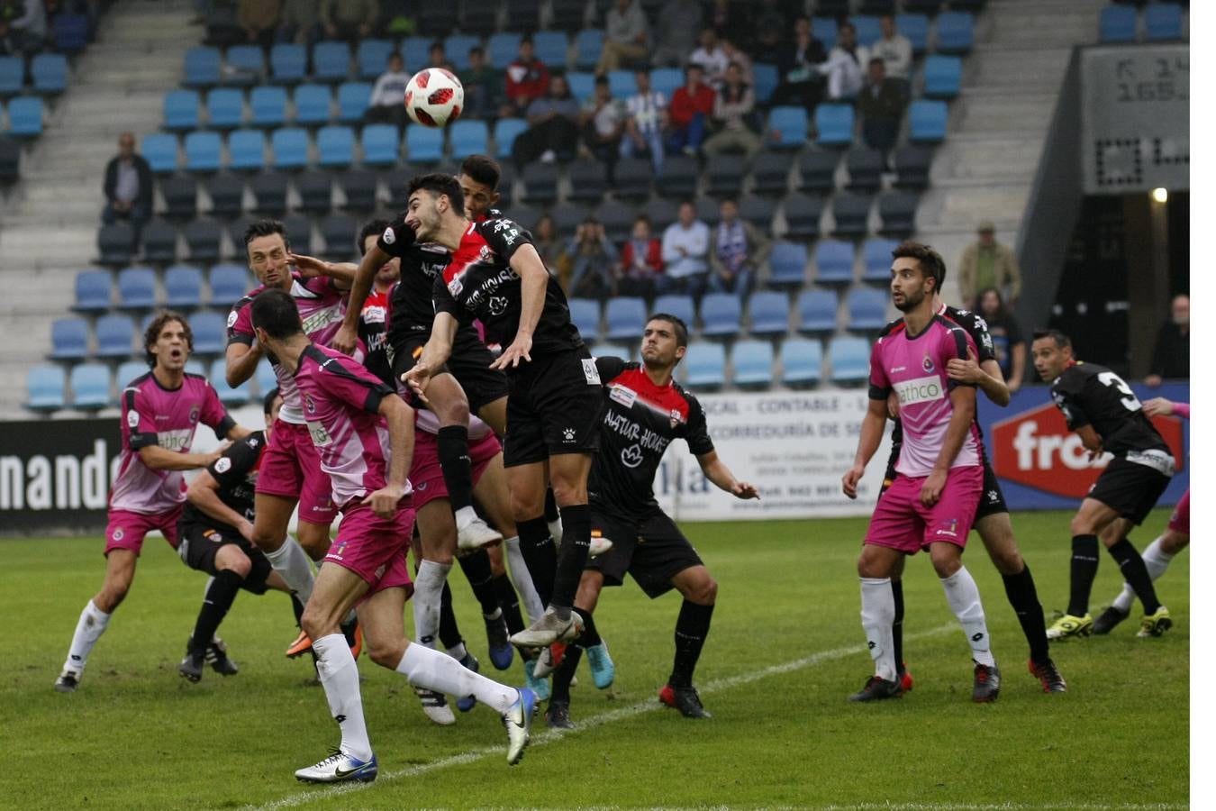 Fotos: Las imágenes del partido de La Gimnástica