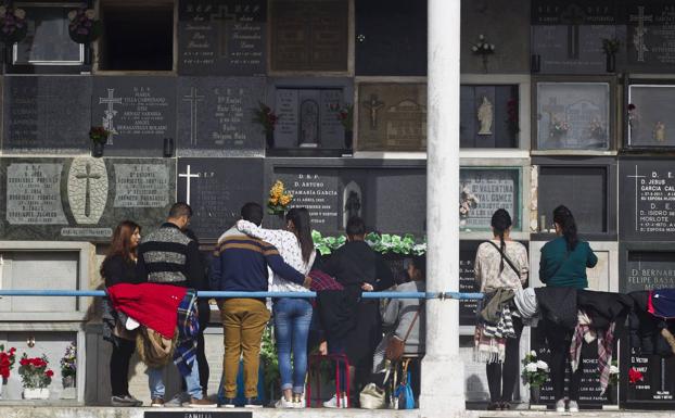 El TUS refuerza los servicios hacia los cementerios por el día de Todos los Santos