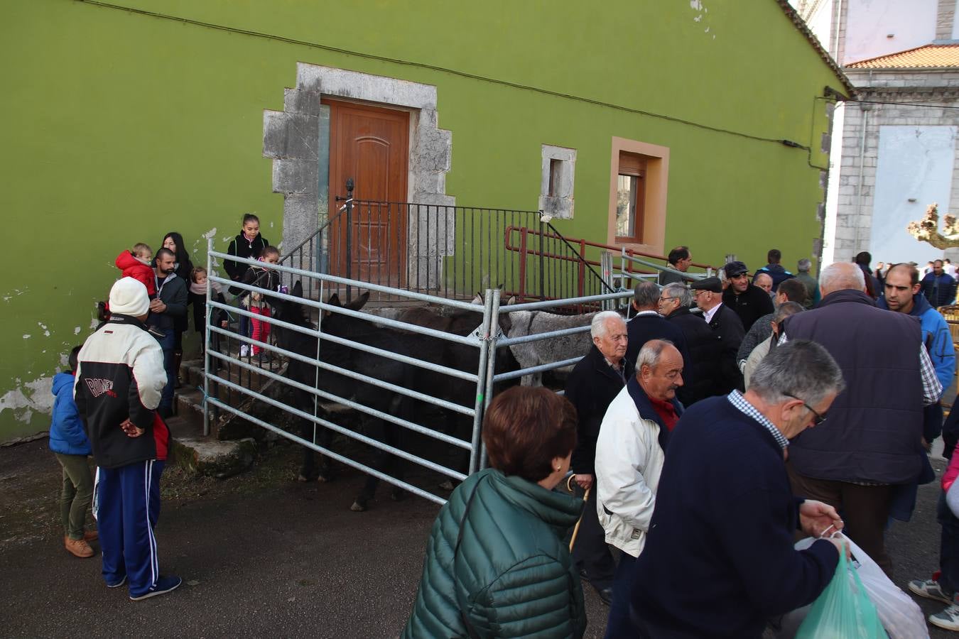 Fotos: Feria de Todos los Santos en Arredondo