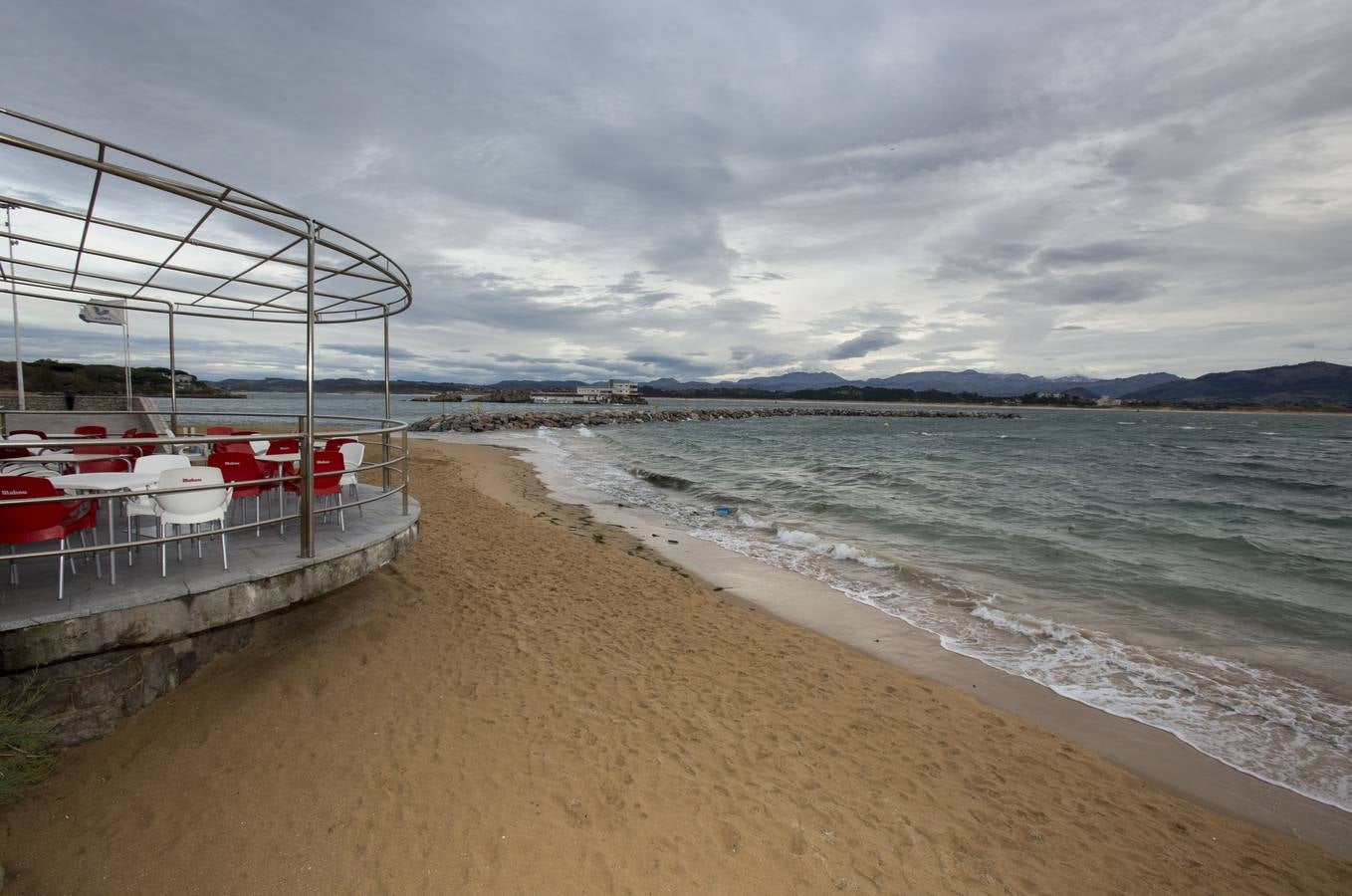 Fotos: Así ha dejado La Magdalena el temporal de mar