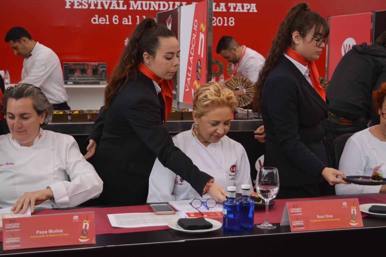 La ciudad castellana acoge el Campeonato Mundial de Tapas y el XIV Concurso Nacional, en el que participan los cocineros Francisco Cotera, del Balneario de Solares, y Nacho Pérez Malagón, de El Pericote de Tanos