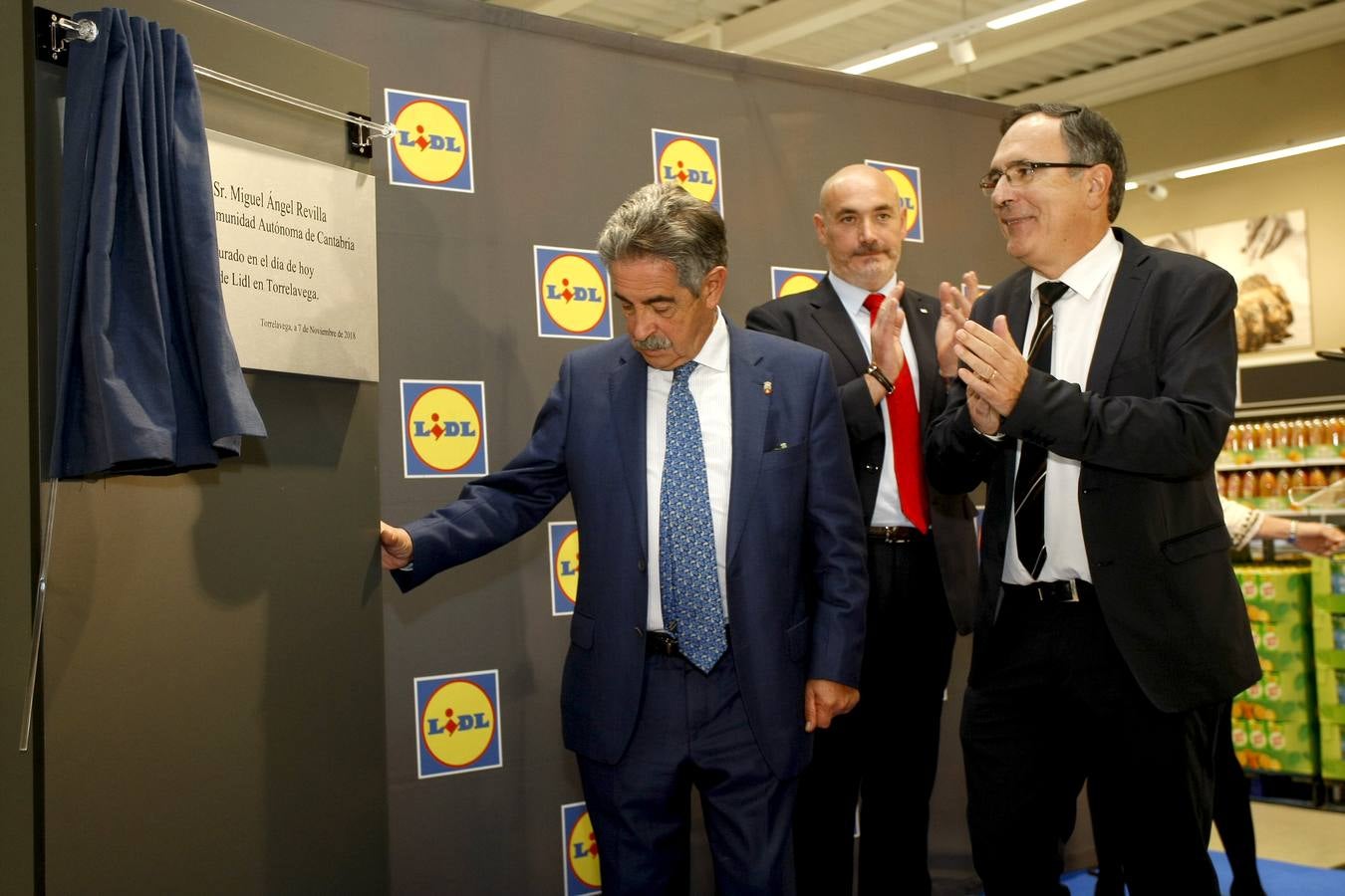 Fotos: Inaugurado el supermercado Lidl en el Área Comercial de Ganzo