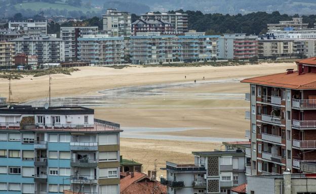 El urbanismo en el municipio de Laredo sufrió un severo revés cuando el Tribunal Superior de Justicia de Cantabria anuló el plan de urbanismo por un defecto formal. El documento carecía del informe preceptivo de Telecomunicaciones, un vicio subsanable pero que ha supuesto la anulación de la totalidad del plan. La sentencia ha sido recurrida, por lo que el PGOU sigue en vigor. :