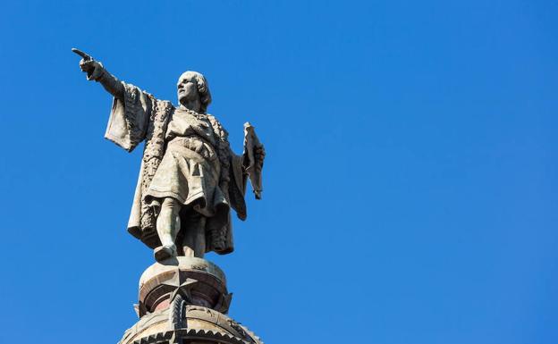 Monumento a Cristóbal Colón, en el puerto de Barcelona.