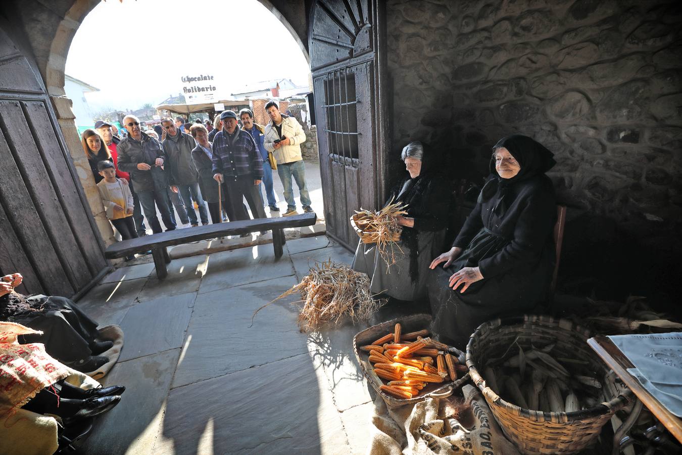 La villa cántabra se volcó con la celebración de su tradicional feria de la Alubia.