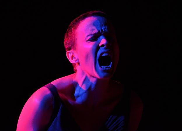 Ruth González protagoniza el manifiesto 'SCUM'.