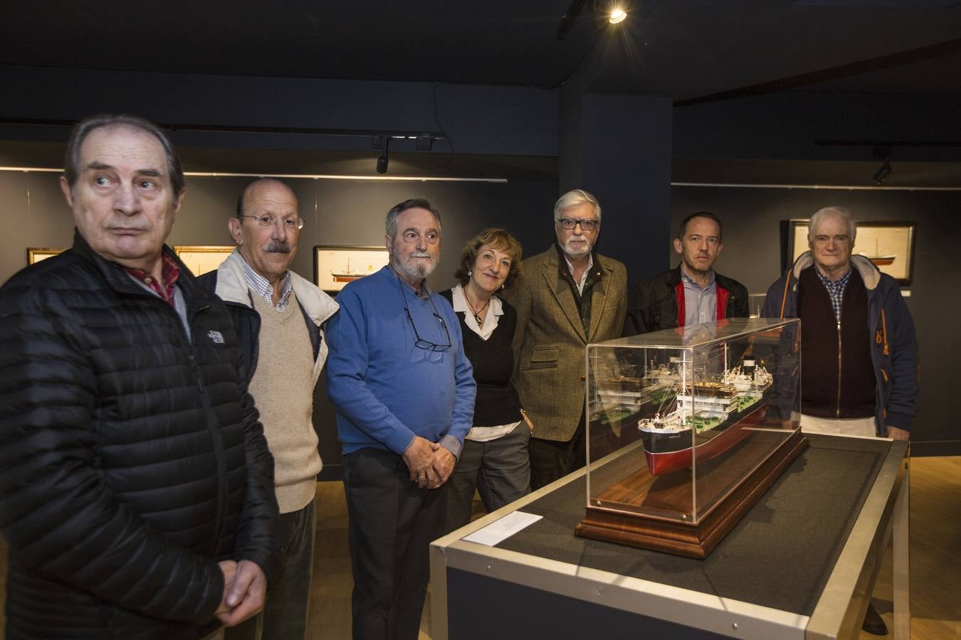 El Museo Marítimo acoge una exposición con una treintena de barcos y maquetas
