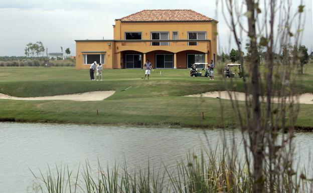 Uno de los campos de golf de Nordelta. 