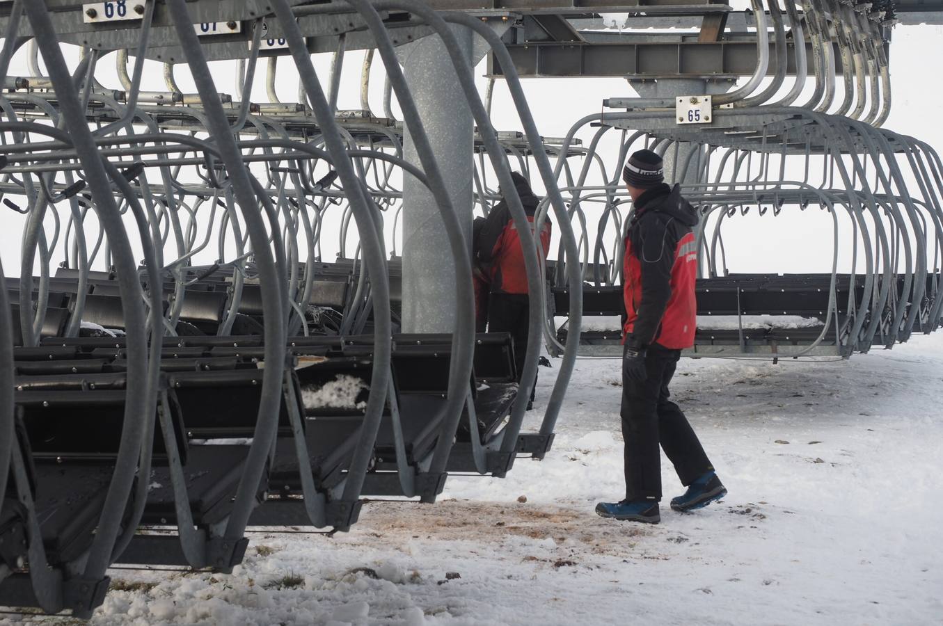 Fotos: Así está este martes la estación de esquí de Alto Campoo