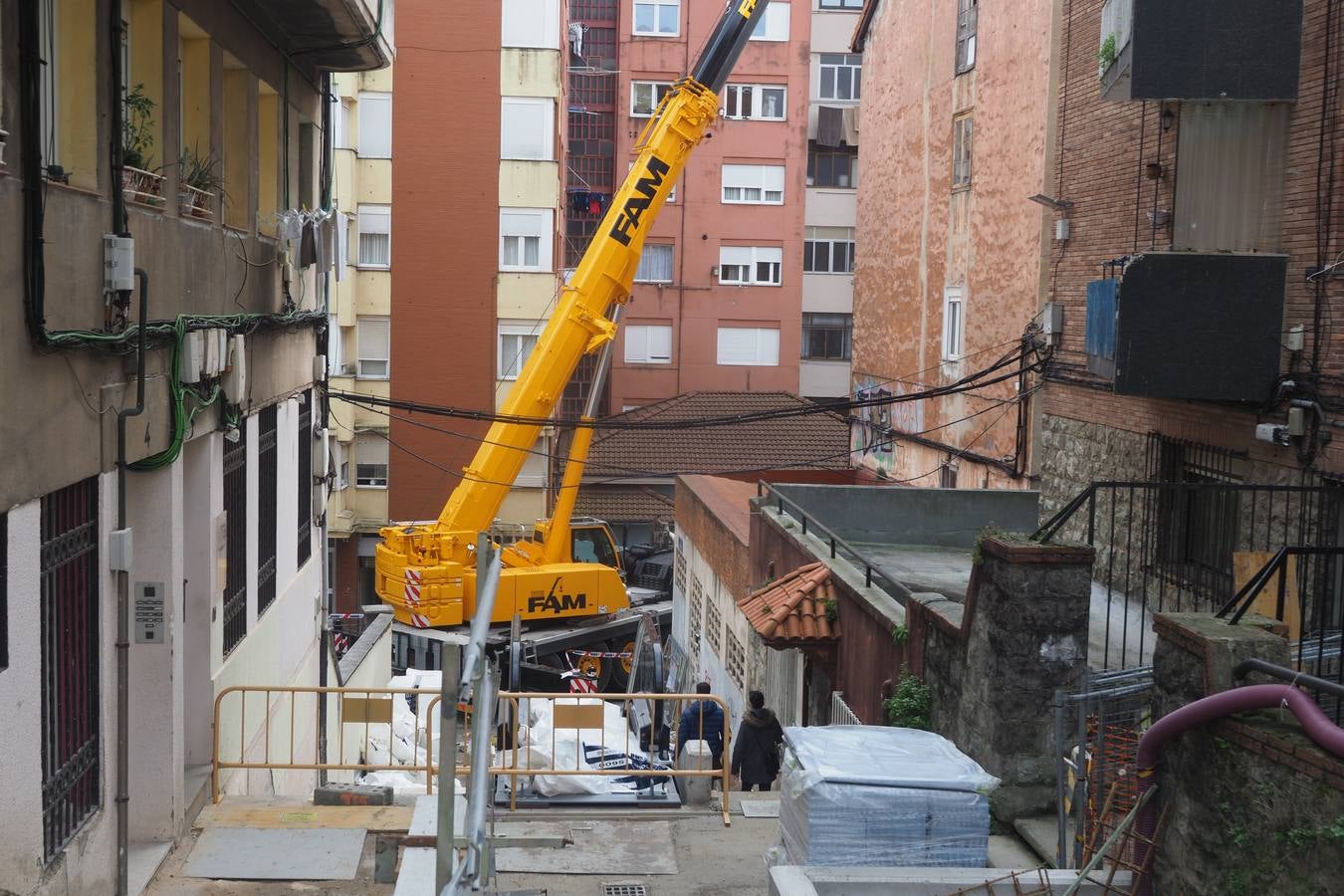 Fotos: Así son las tripas de las escaleras mecánicas del Gurugú