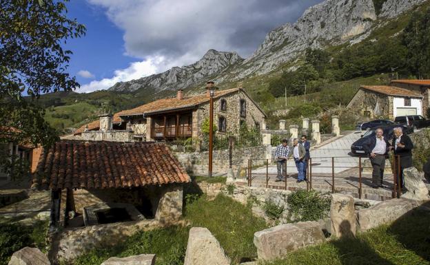 vLa localidad de Lafuente, del municipio de Lamasón, se queda sin obras de urbanización. 