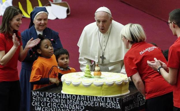 El papa Francisco cumple hoy 82 años