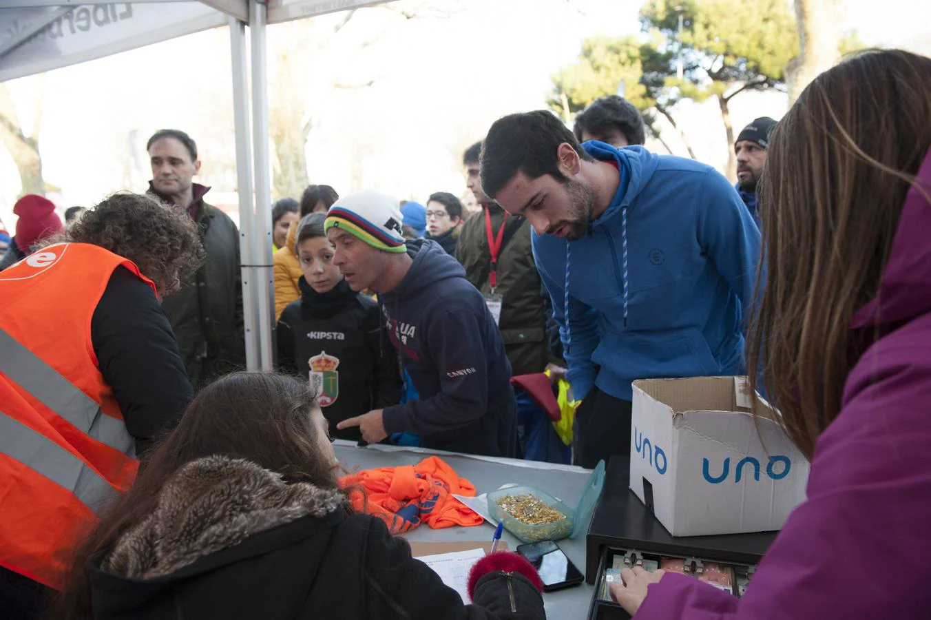 Fotos: 5.208 corredores han tomado la salida en la San Silvestre