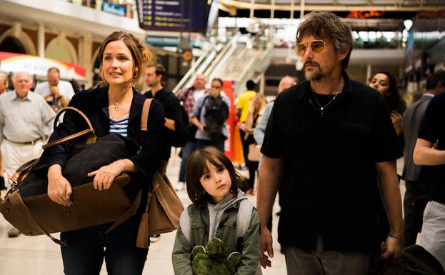 Rose Byrne y Ethan Hawke, protagonistas del filme.