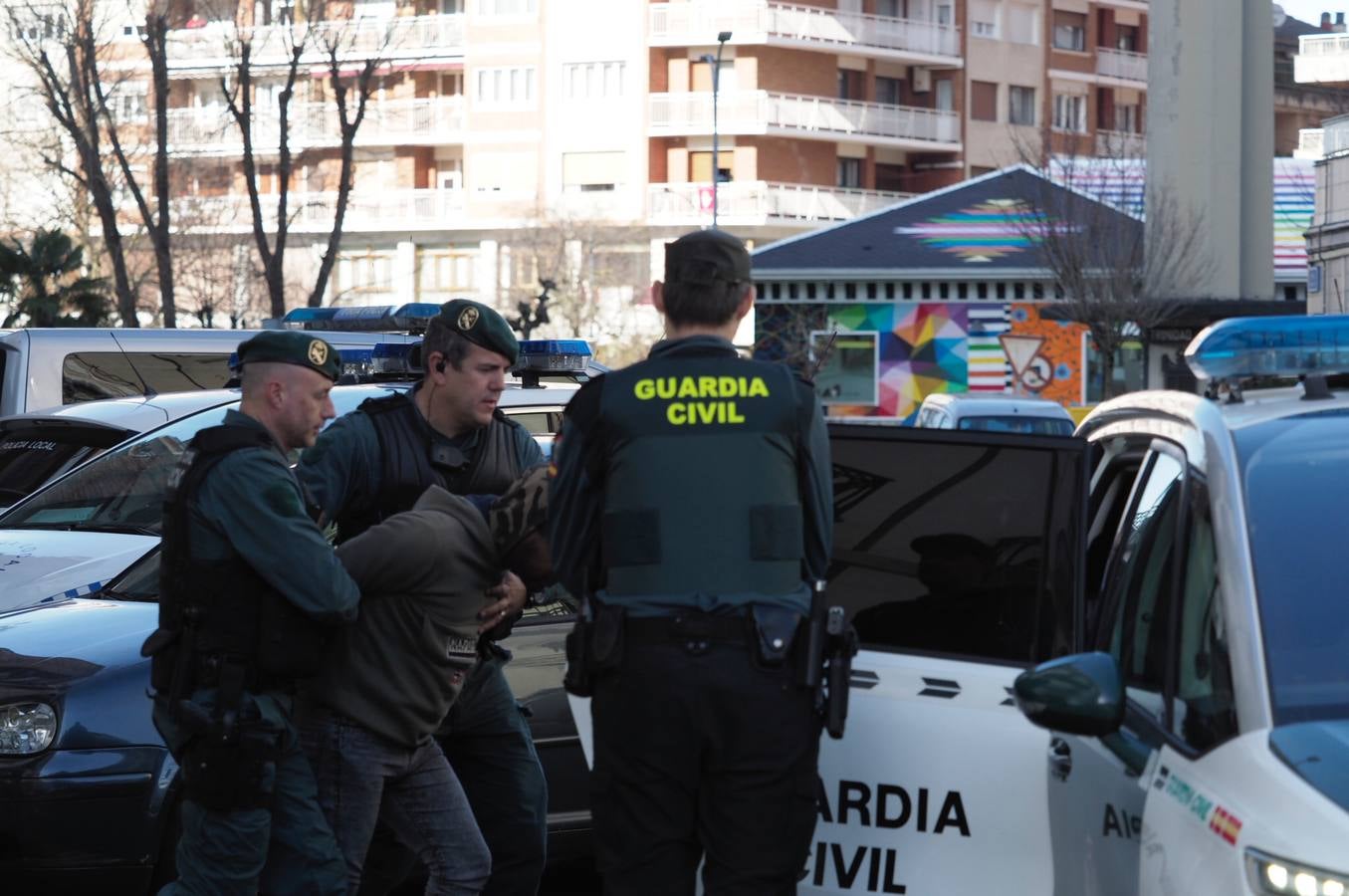 Fotos: El asesino de Laredo, llevado ante el juez