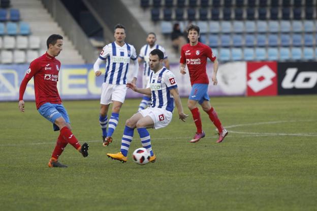 La plantilla de la Gimnástica durante una de las sesiones de preparación tras la vuelta al trabajo el pasado miércoles.