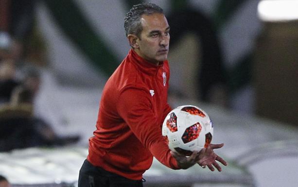 Pablo Lago, entrenador de la Gimnástica. 