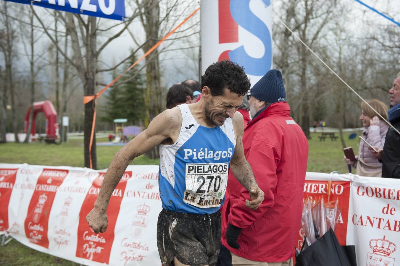 Fotos: Doblete del Piélagos en el Campeonato Regional de cross por Clubes