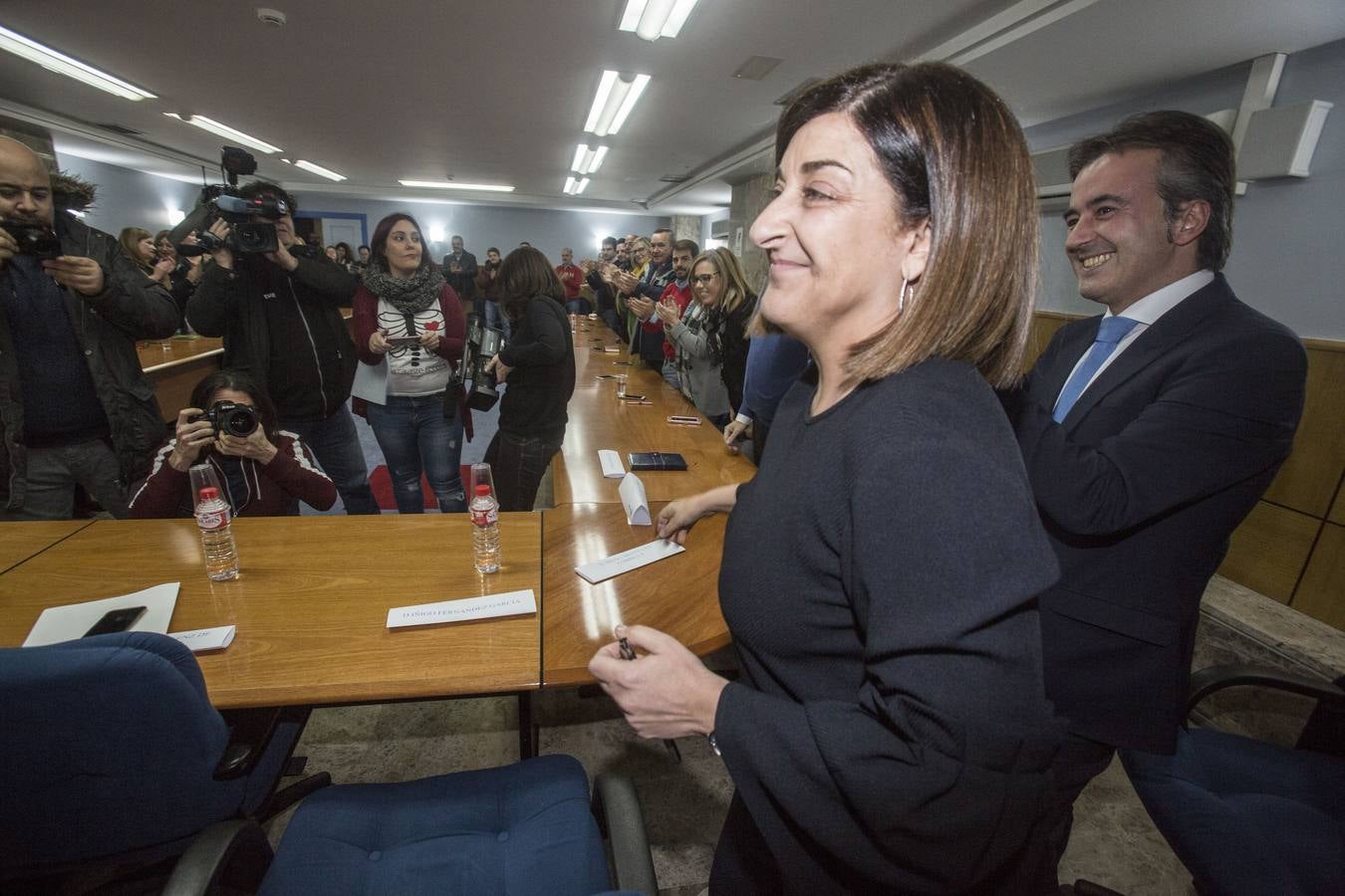 La líder del PP de Cantabria, María José Sáenz de Buruaga, será la candidata a la Presidencia regional, tras la renuncia de la campeona olímpica Ruth Beitia, «por expreso deseo» del presidente del partido, Pablo Casado.