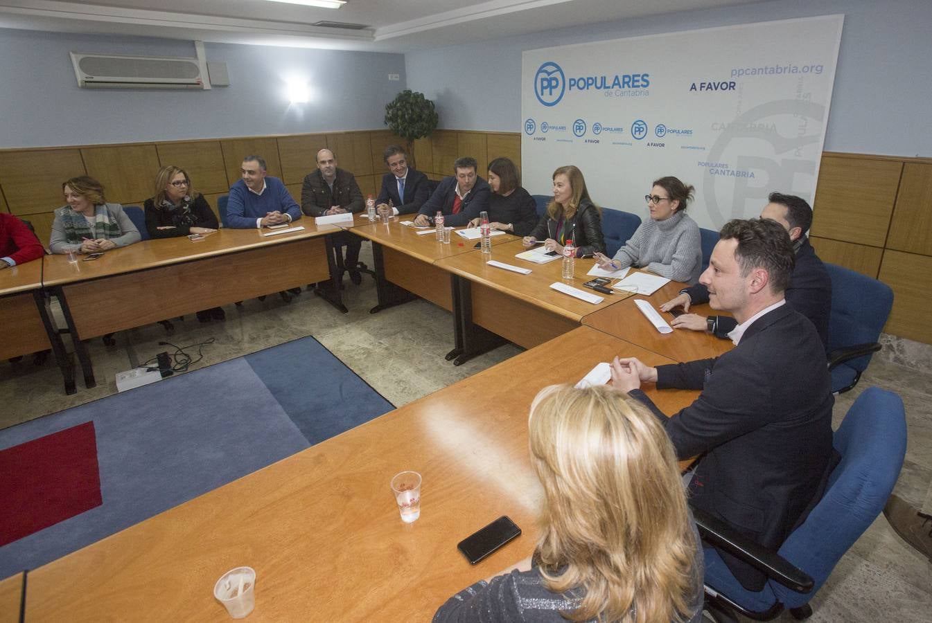 La líder del PP de Cantabria, María José Sáenz de Buruaga, será la candidata a la Presidencia regional, tras la renuncia de la campeona olímpica Ruth Beitia, «por expreso deseo» del presidente del partido, Pablo Casado.