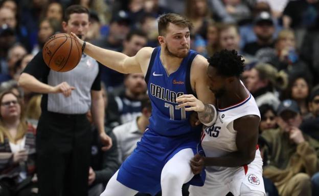 Luka Doncic, en una acción del partido ante los Clippers. 