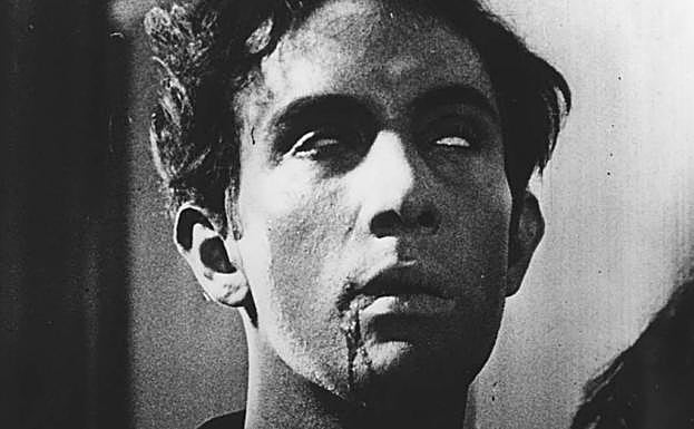 Un fotograma de 'Un perro andaluz'.