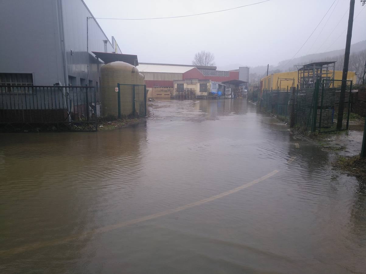 Imágenes de las inundaciones en las zonas de Ampuero y Soba