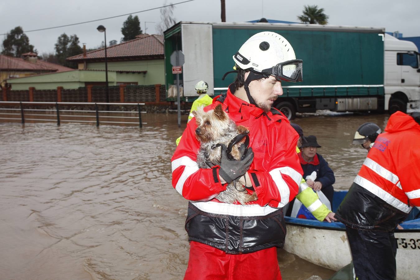 Fotos: Torrelavega inundada