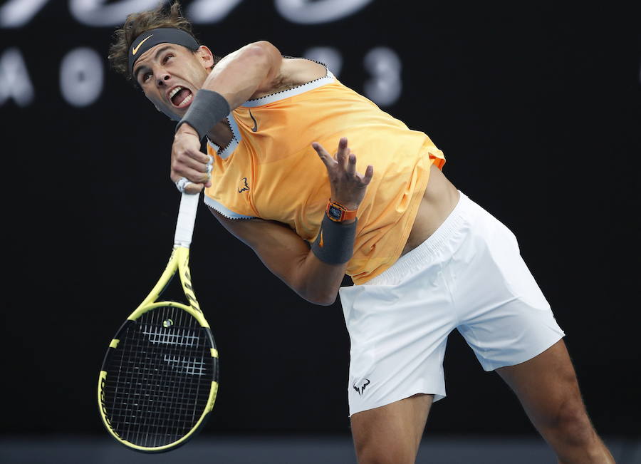 Novak Djokovic y Rafa Nadal disputan la fina del Abierto de Australia, el primer Grand Slam de la temporada.