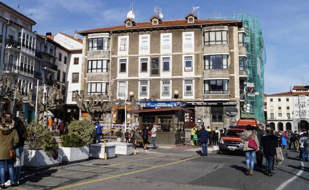 El céntrico edificio Torre Vitoria, en Castro Urdiales. 