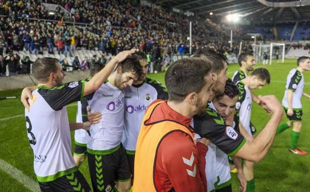 El último encuentro del Racing con el Mirandés.